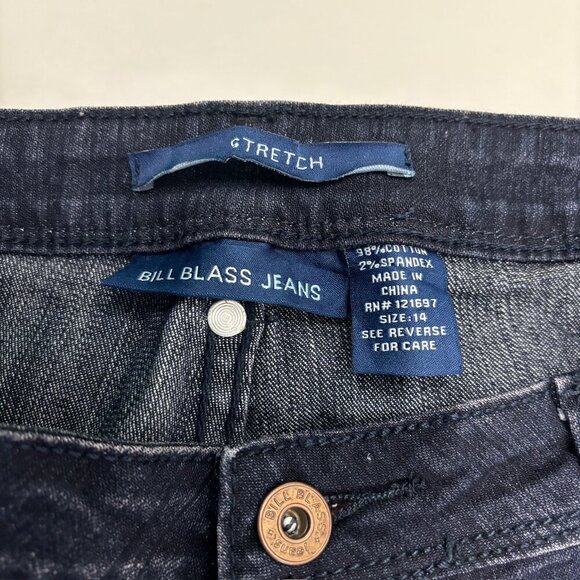 Bill Blass Bootcut Women's size 14 Dark Wash Blue Denim Jeans - Picture 2 of 3